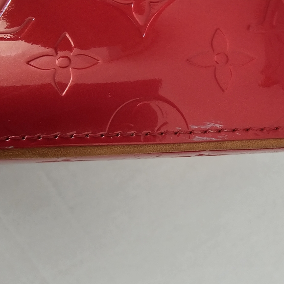 Authenticated- Louis Vuitton Vintage Y2K Bag - Picture 10 of 12